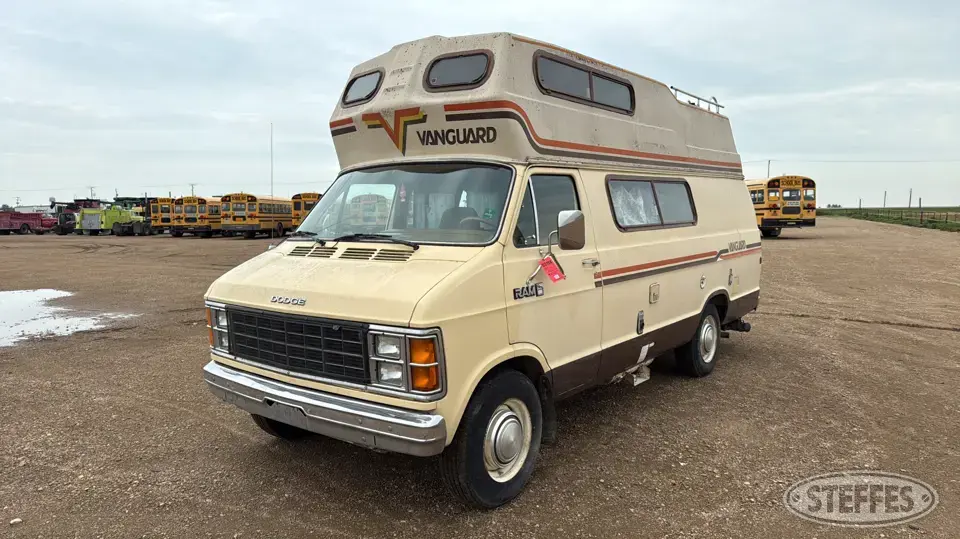 1985 Dodge Vanguard Camper