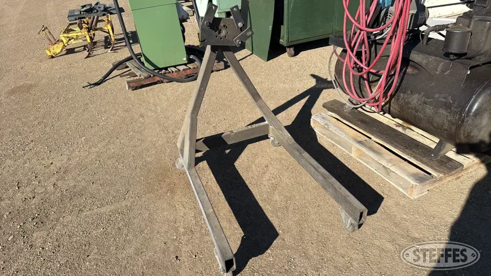 Shop-built engine stand Farm Support Item