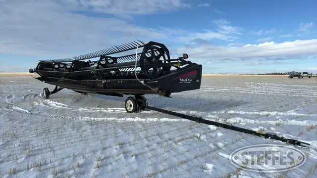 2017 MacDon FD75-S