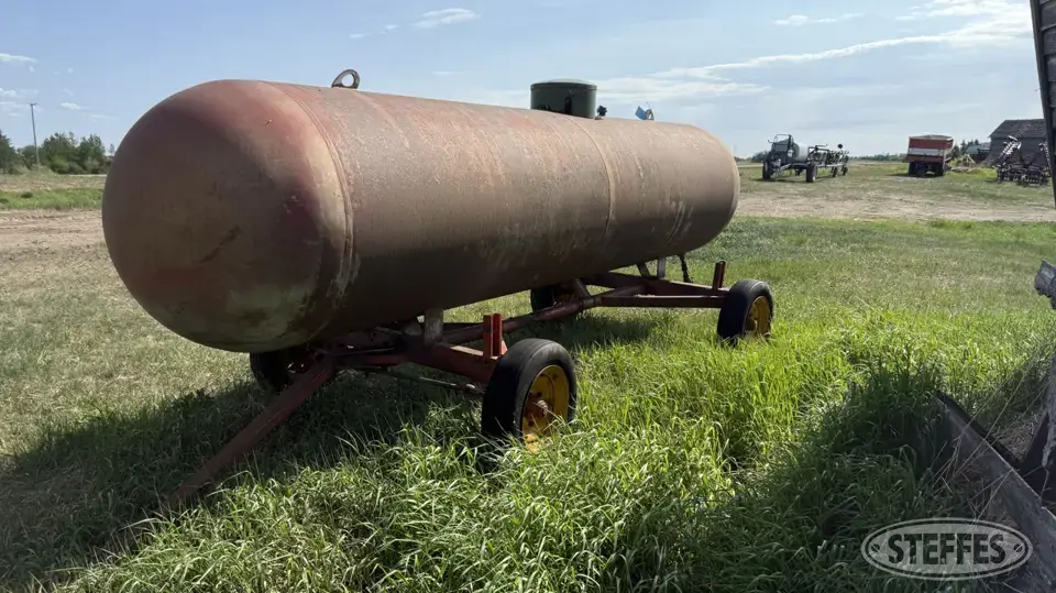 1979 Westeel-Rosco LP Tank