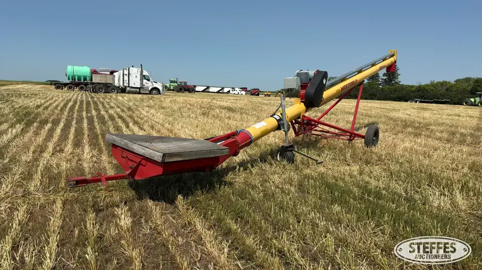 2013 Westfield WR100-31 Straight Auger