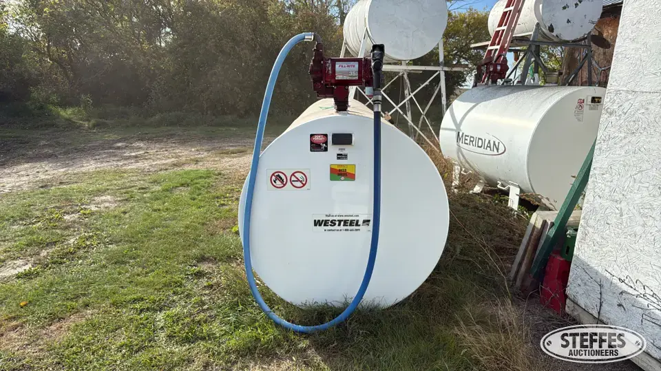 Westeel 4,460L fuel tank