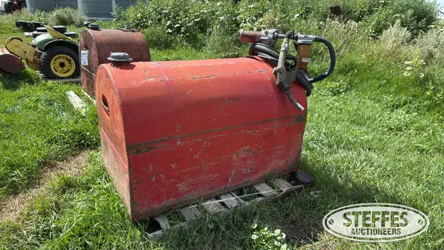 Westeel-Rosco fuel transfer tank
