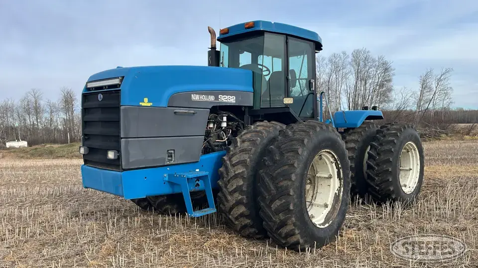1996 New Holland 9282 4WD Tractor