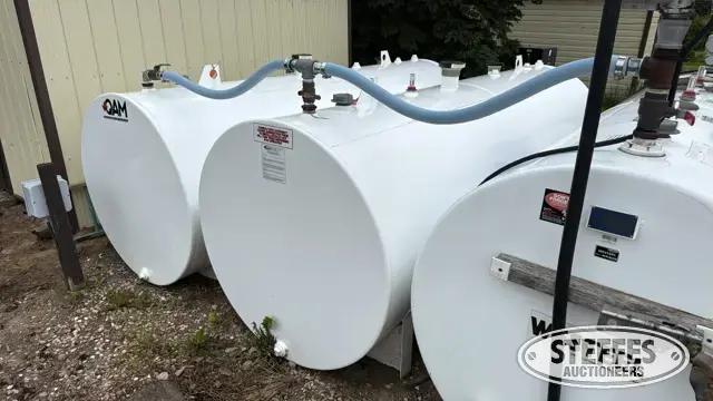 Quality Assured Mfg.1,000 gal. fuel tank