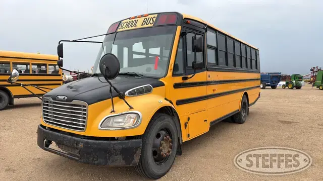 2010 Freightliner B2106CH
