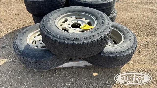 (3) 245/75R16 tires on 8 bolt rims