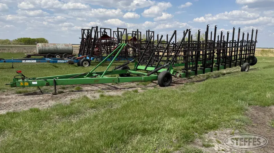 1980 Flexi-Coil S90 Harrow