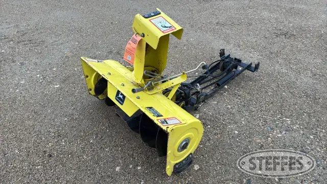 2001 John Deere 38