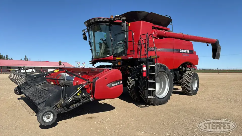 2014 Case IH 9230 Combine