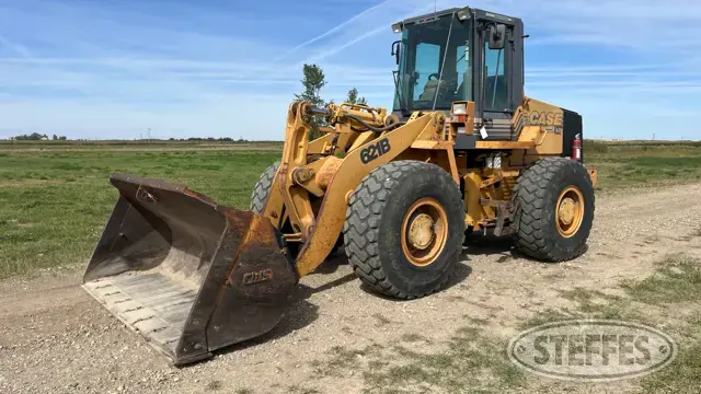 1999 Case 621B