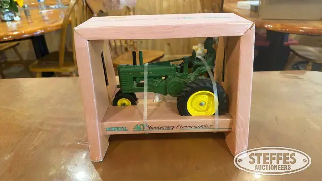 Ertle 40th anniversary commemorative tractor