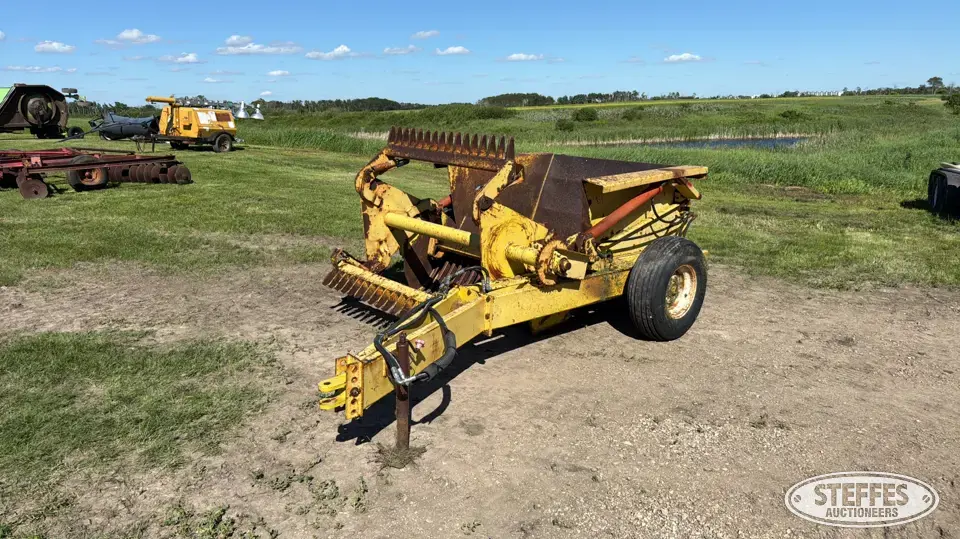 Degelman R570S Rock Picker