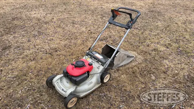 Honda HRB 215
