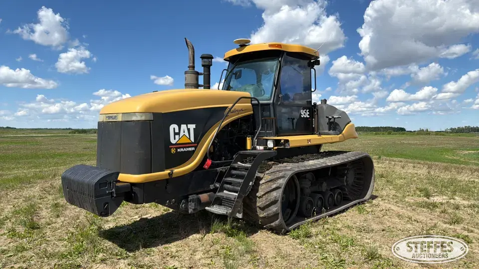 2001 CAT Challenger 95E Track Tractor