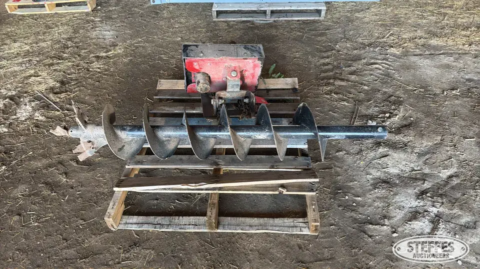 Wheatheart post hole auger Farm Support Item