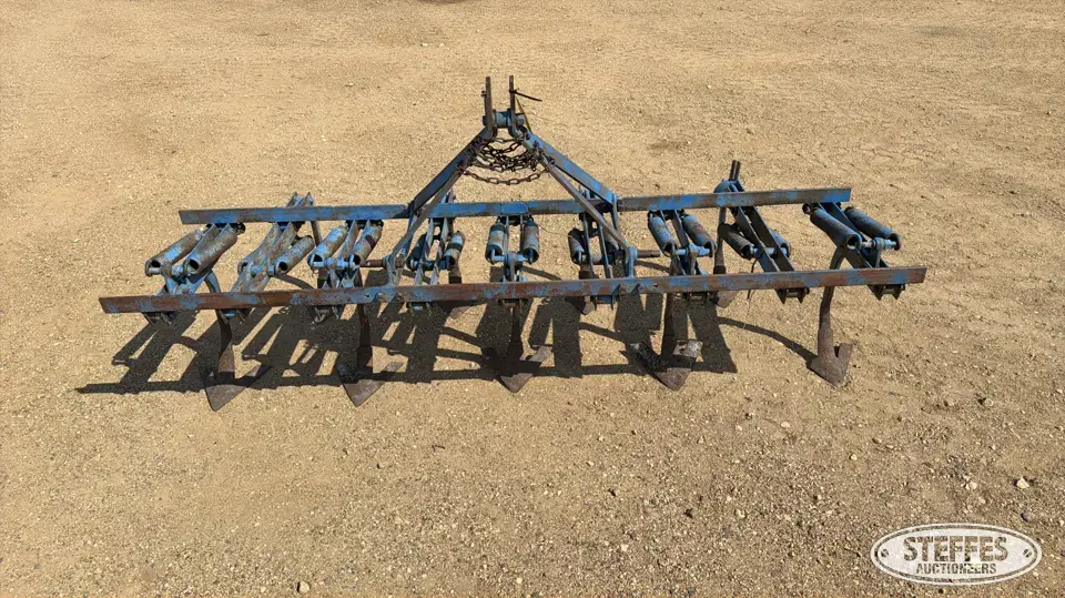 Massey Ferguson field cultivator