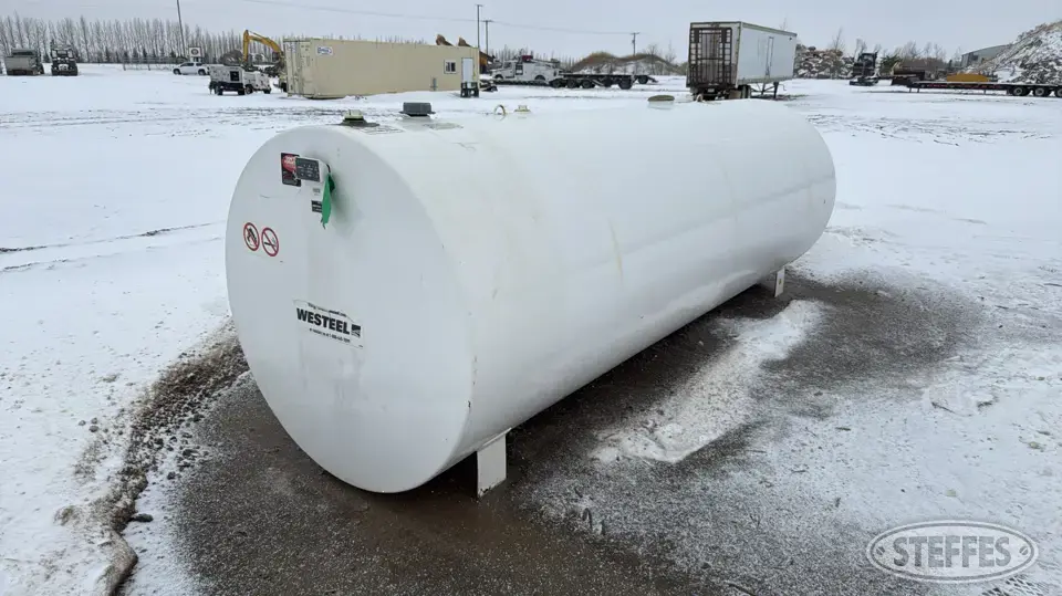 2020 Westeel 4,460L fuel tank