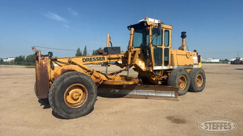1992 Dresser 850 Motor Grader