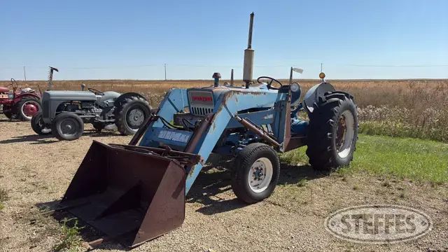 1974 Ford 4000