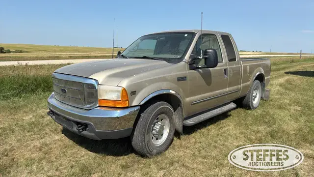 2000 Ford Super Duty F-250 XLT