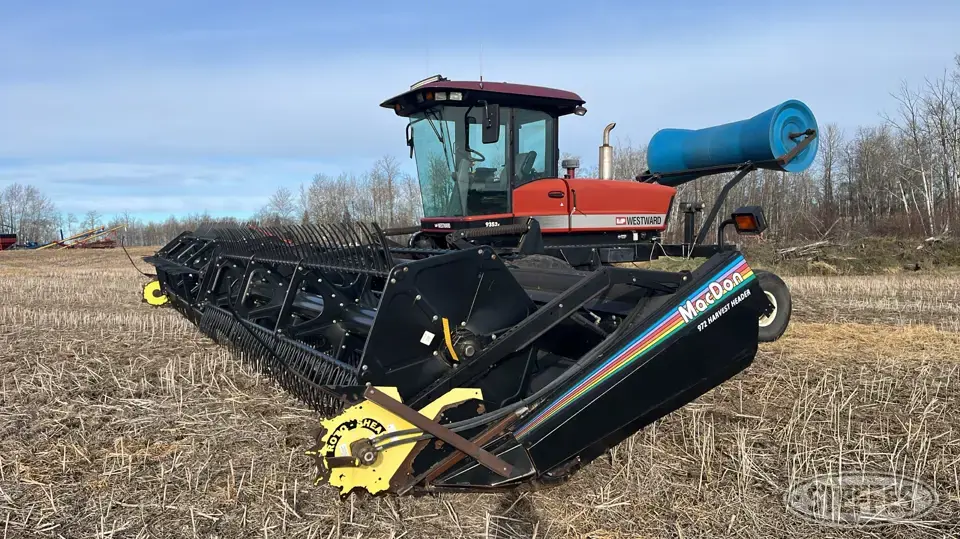 2007 Westward 9352C Self-Propelled Swather