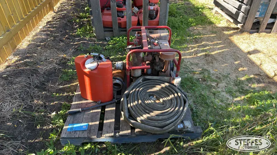 Pierre Thibault 15-361-200 Farm Support Item