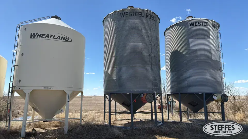 Westeel-Rocco hopper bin
