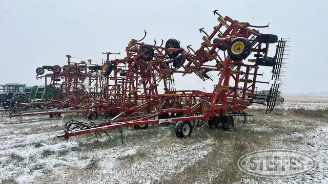 Bourgault 9400