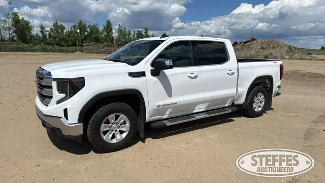 2023 GMC Sierra SLE