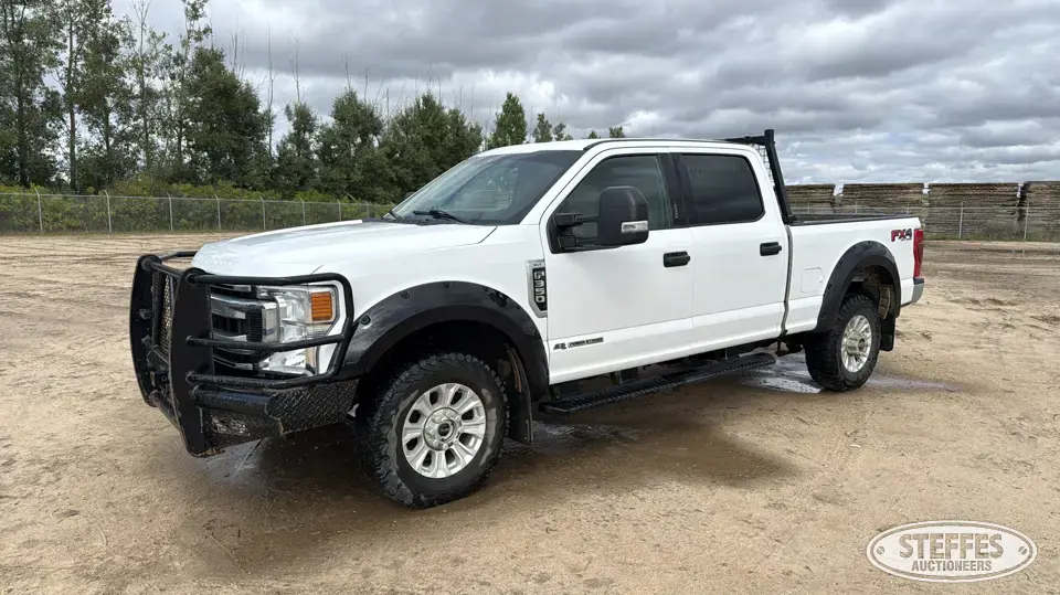 2020 Ford F-350 Super Duty XLT Over 1 Ton Pickup