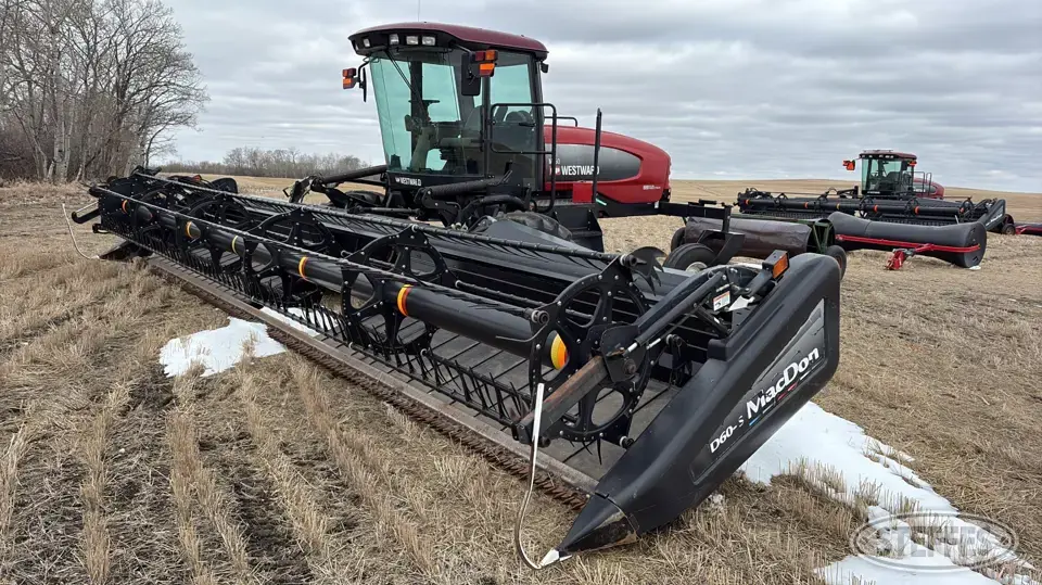 2009 Westward M150 Self-Propelled Swather