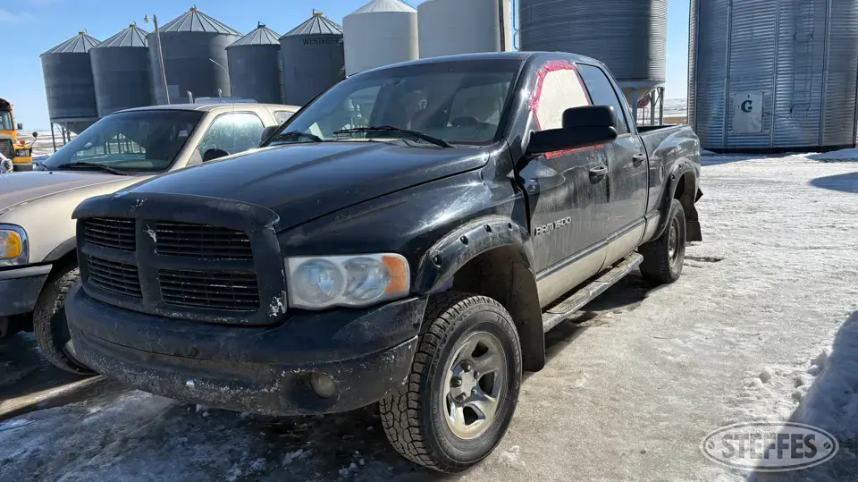 2004 Dodge Ram 1500 Half Ton Pickup