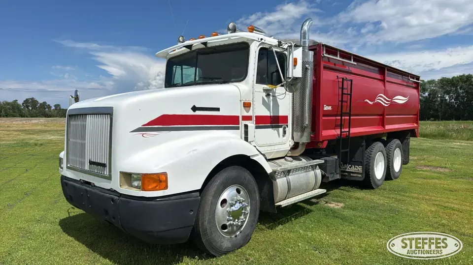 1994 International 9200 Grain Truck