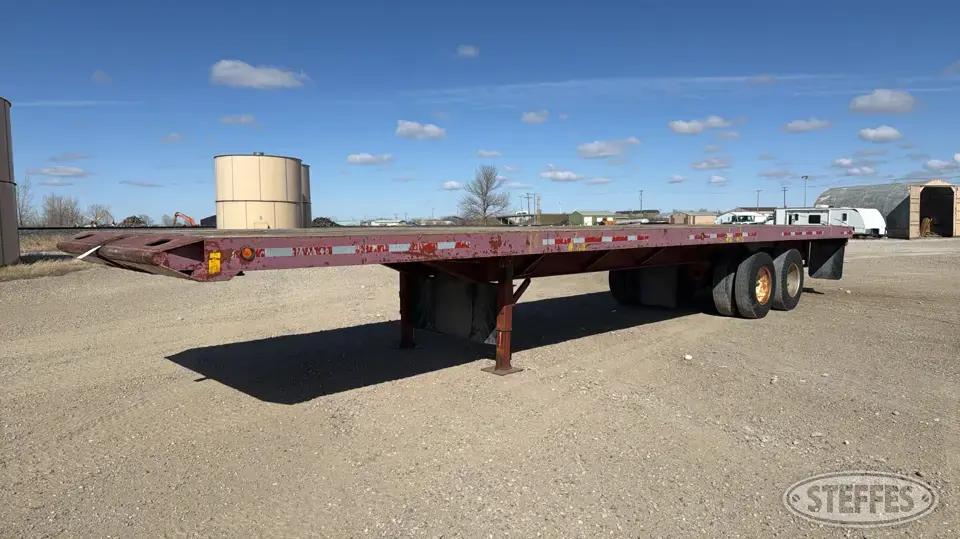 1966 Columbian Semi Flatbed Trailer