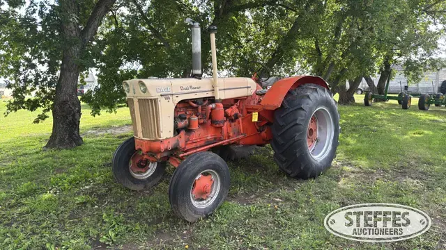 Case 700