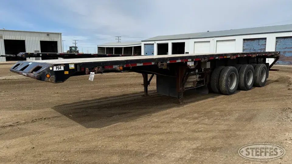 2016 Lode King Semi Flatbed Trailer