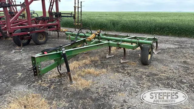 John Deere field cultivator