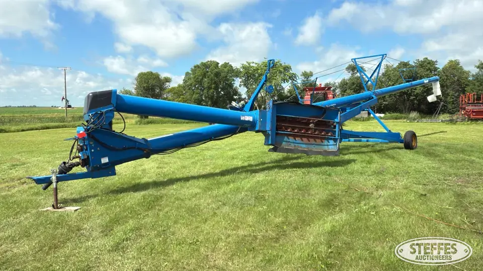 2006 Brandt 1370 Swing Hopper Auger