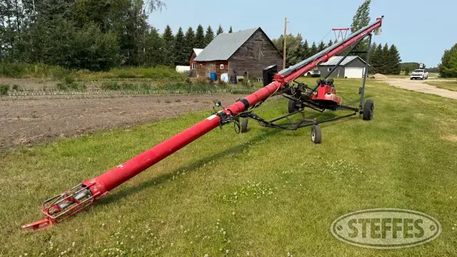 2010 Wheatheart BH 851