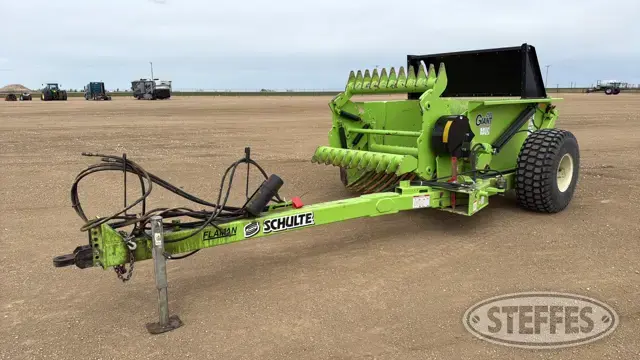 2022 Schulte Giant 2500