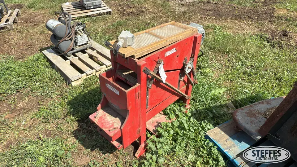 Emerson W6776 Grain Cleaner