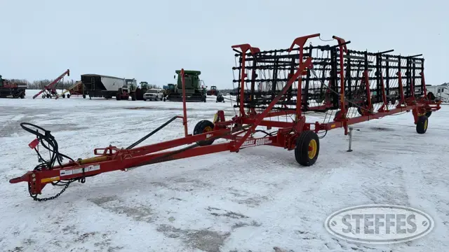 2005 Bourgault 6000