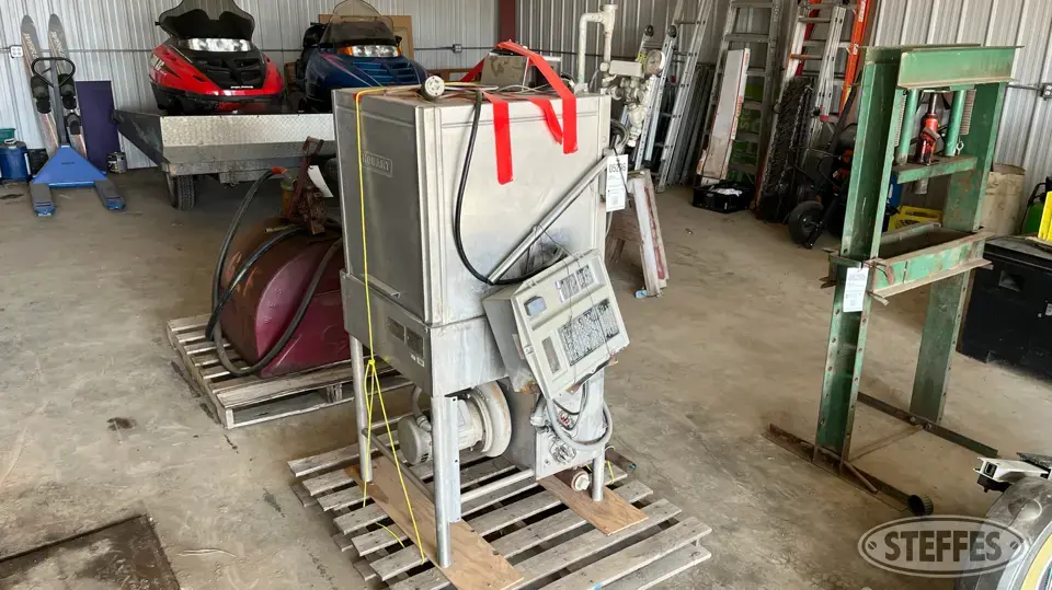 2000 Hobart AM-14 Personal Property