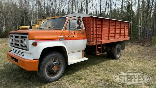 1976 GMC C6500 Sierra Grande