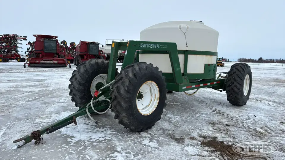 Kevin's Custom Ag Liquid Nurse Tank