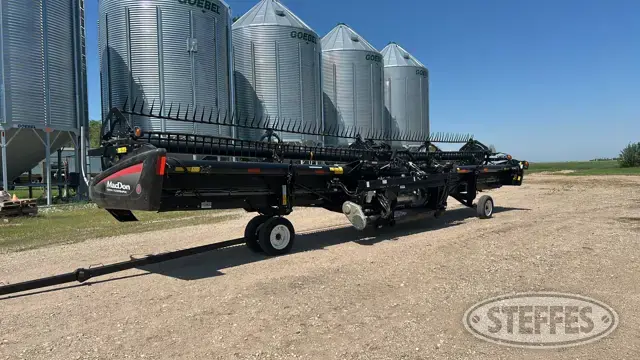 2016 MacDon FD75-S