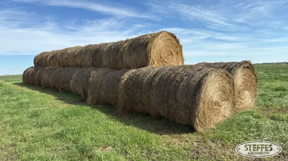 (34) 5x6 round bales Forage