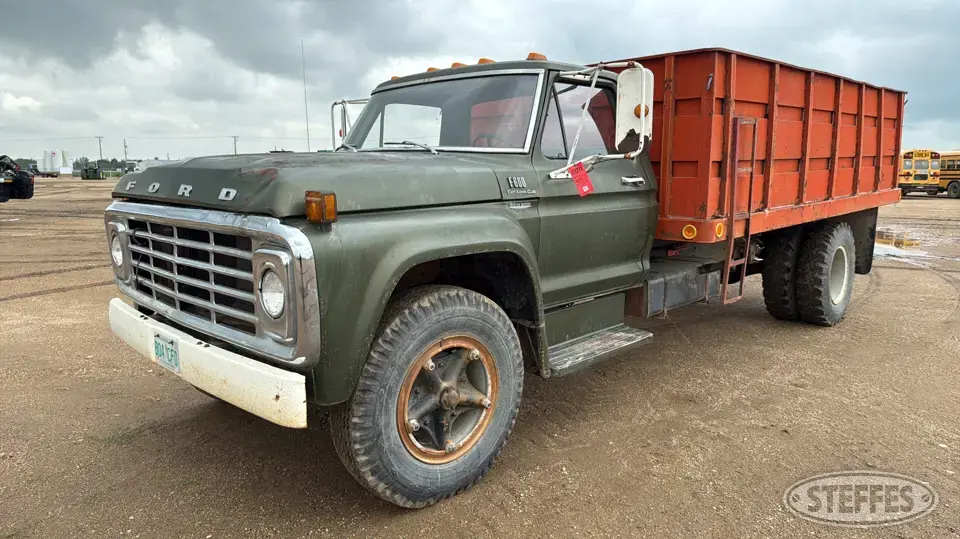 1976 Ford F600 Grain Truck