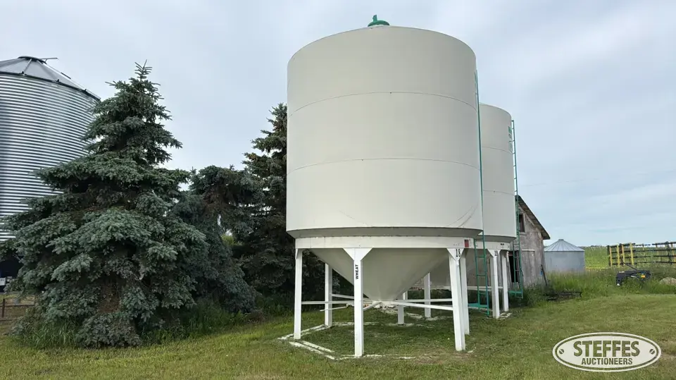 Westeel 1212 hopper bin